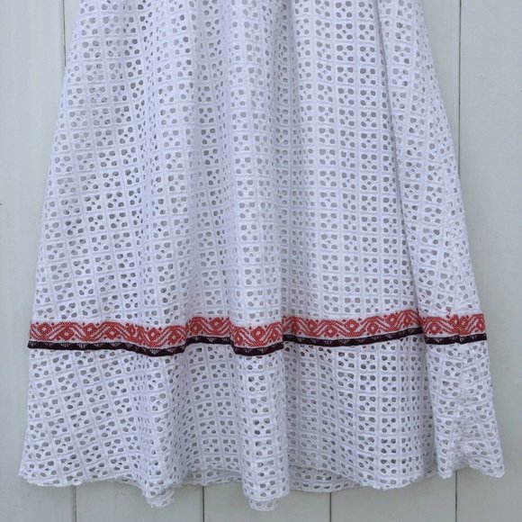 UO Madiera White Eyelet V Neck Midi Dress XS - Picture 6 of 12